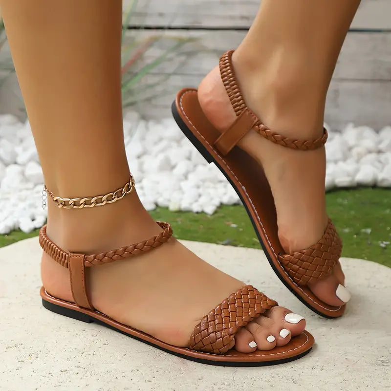 Angela™ – Flate sandaler med flettedetaljer til dame