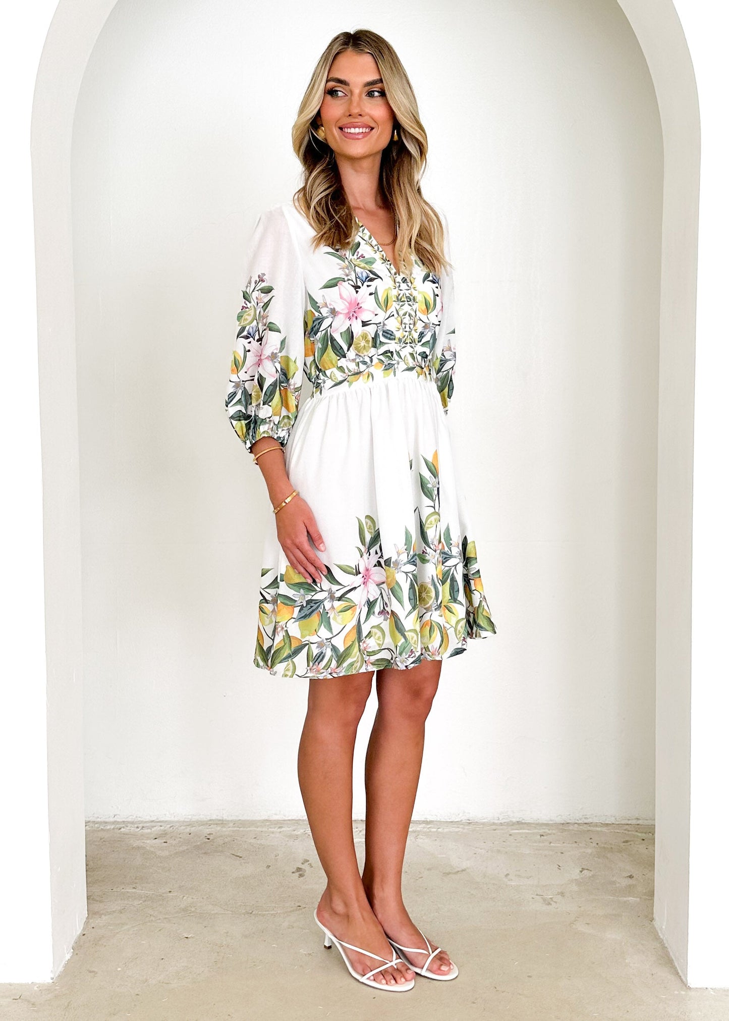 Clara™ - Blomstret sommerminikjole
